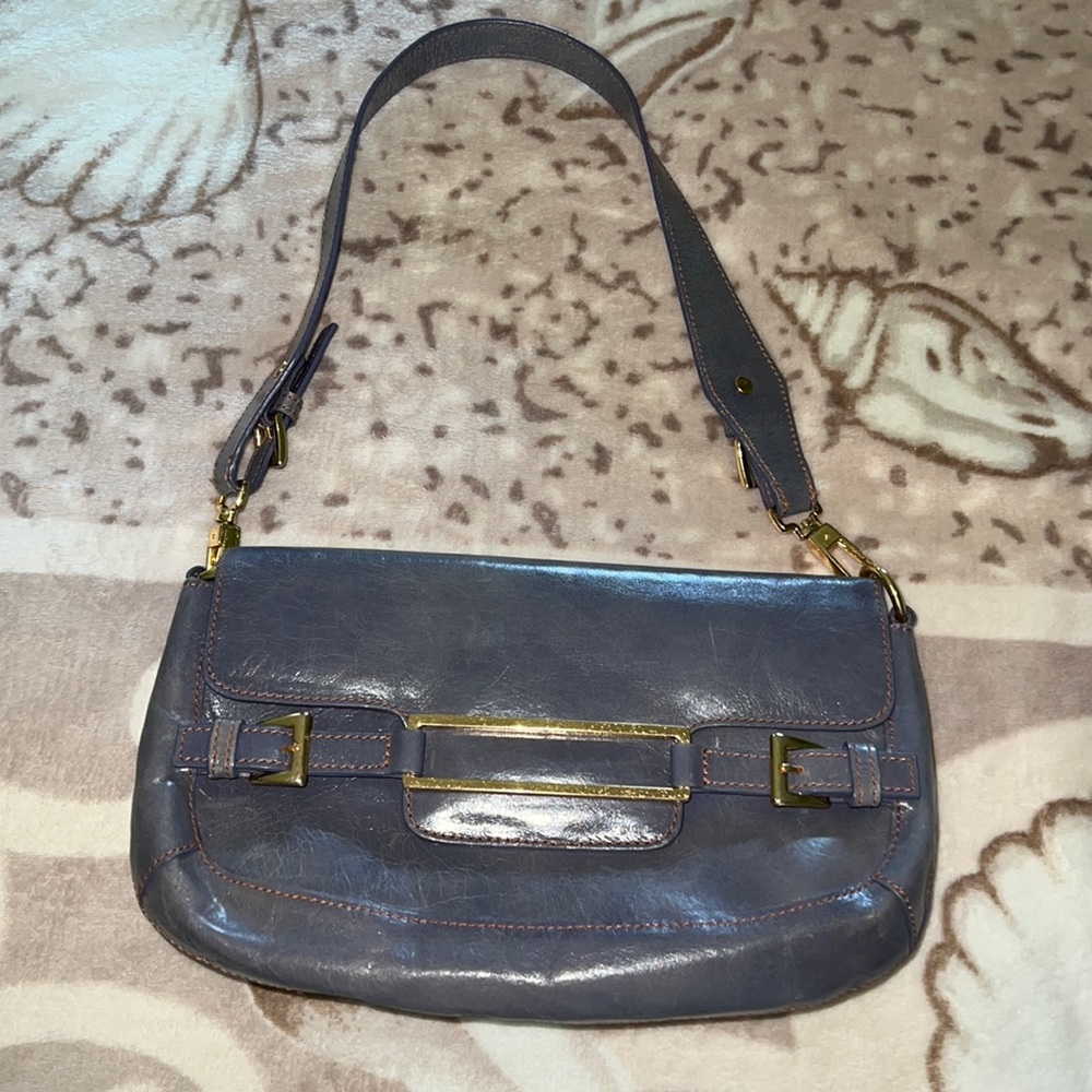 NWOT MAXX New York purple leather bag